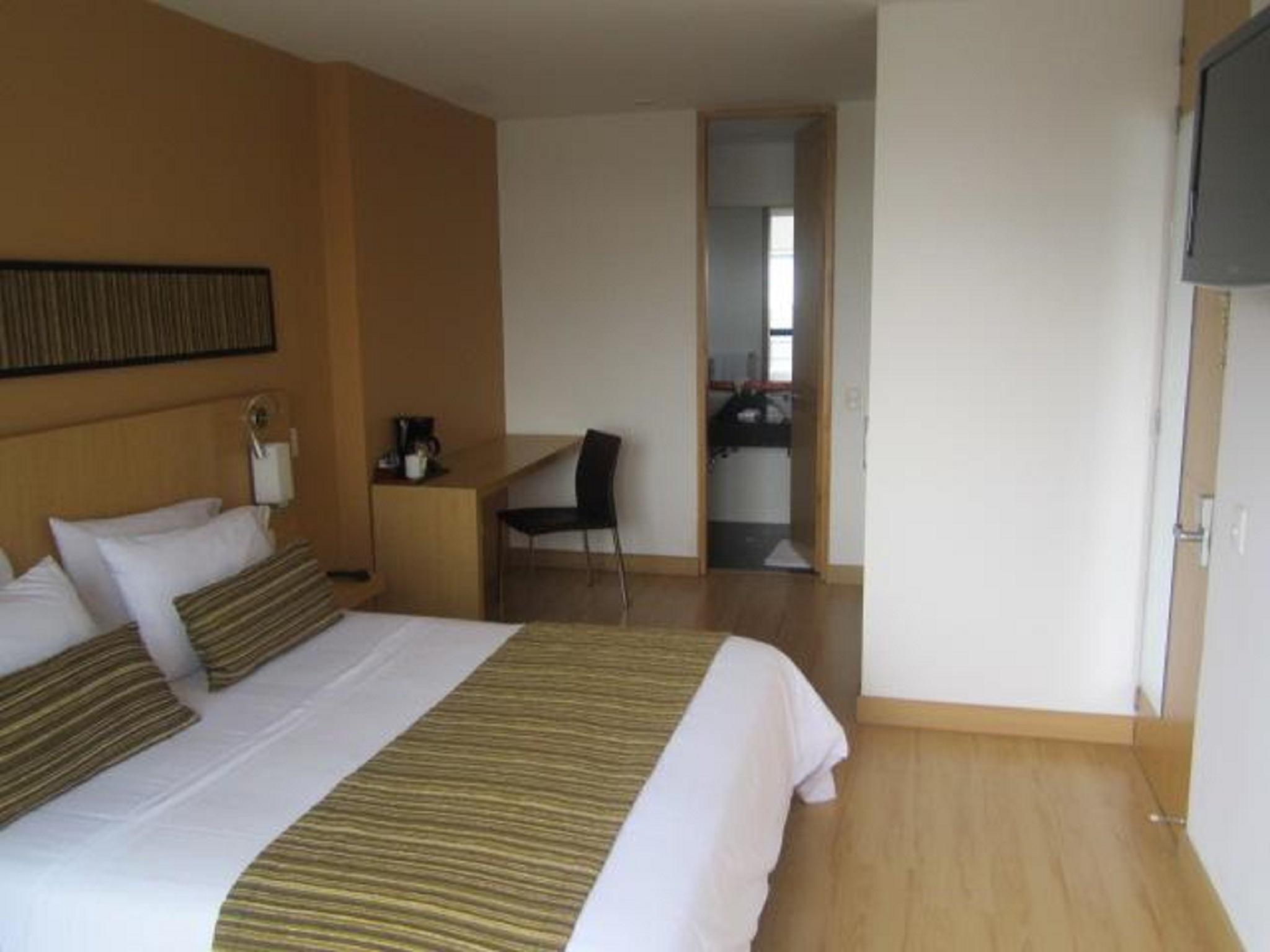 Hotel Dorado Ferial Bogota Buitenkant foto