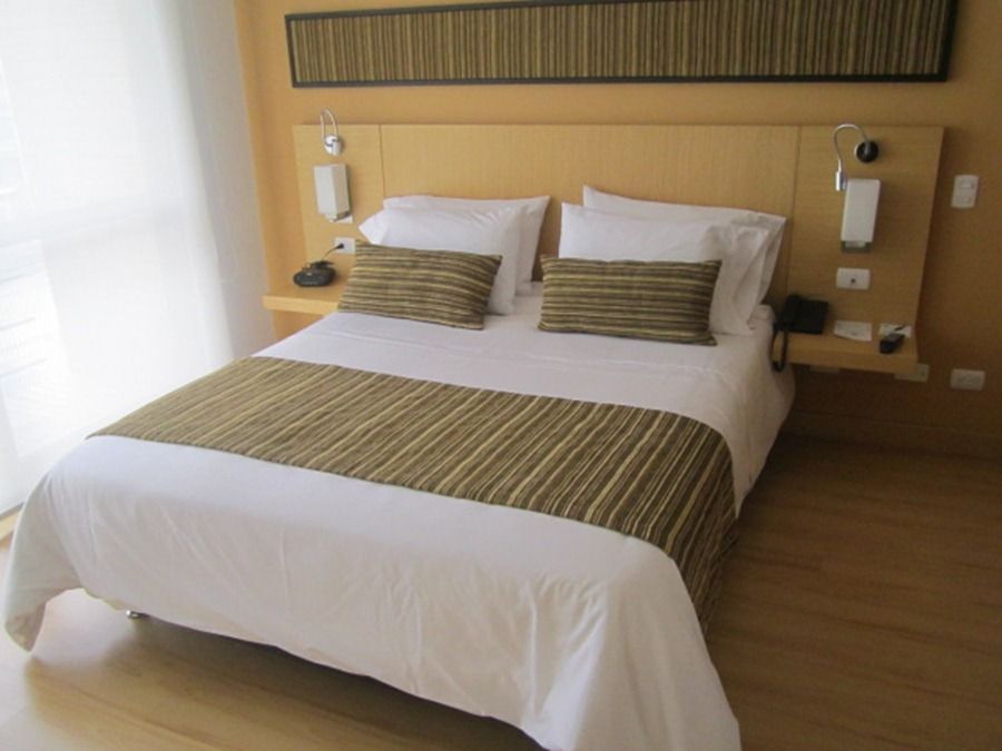 Hotel Dorado Ferial Bogota Buitenkant foto
