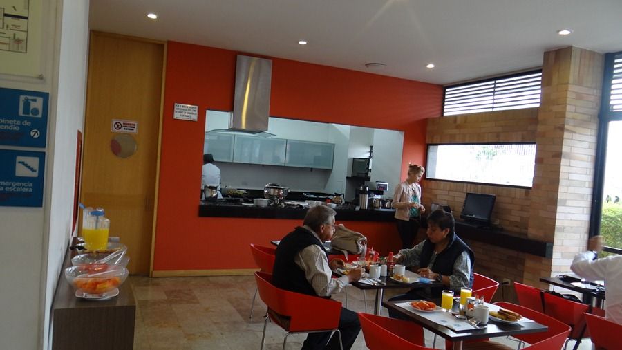 Hotel Dorado Ferial Bogota Buitenkant foto